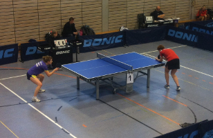 Heißer Kampf: Carole Hartmann glänzt beim 6:4 Erfolg gegen Frankenthal