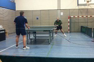 2. Herren - das ist zum Bart wachsen lassen